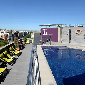 4* Otel Universal