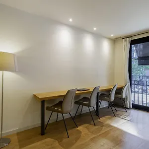Ola Living Diagonal Lejlighed