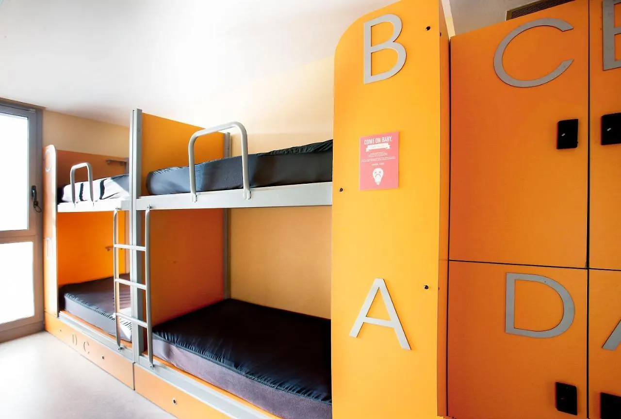 Twentytu Hostel Barcelona
