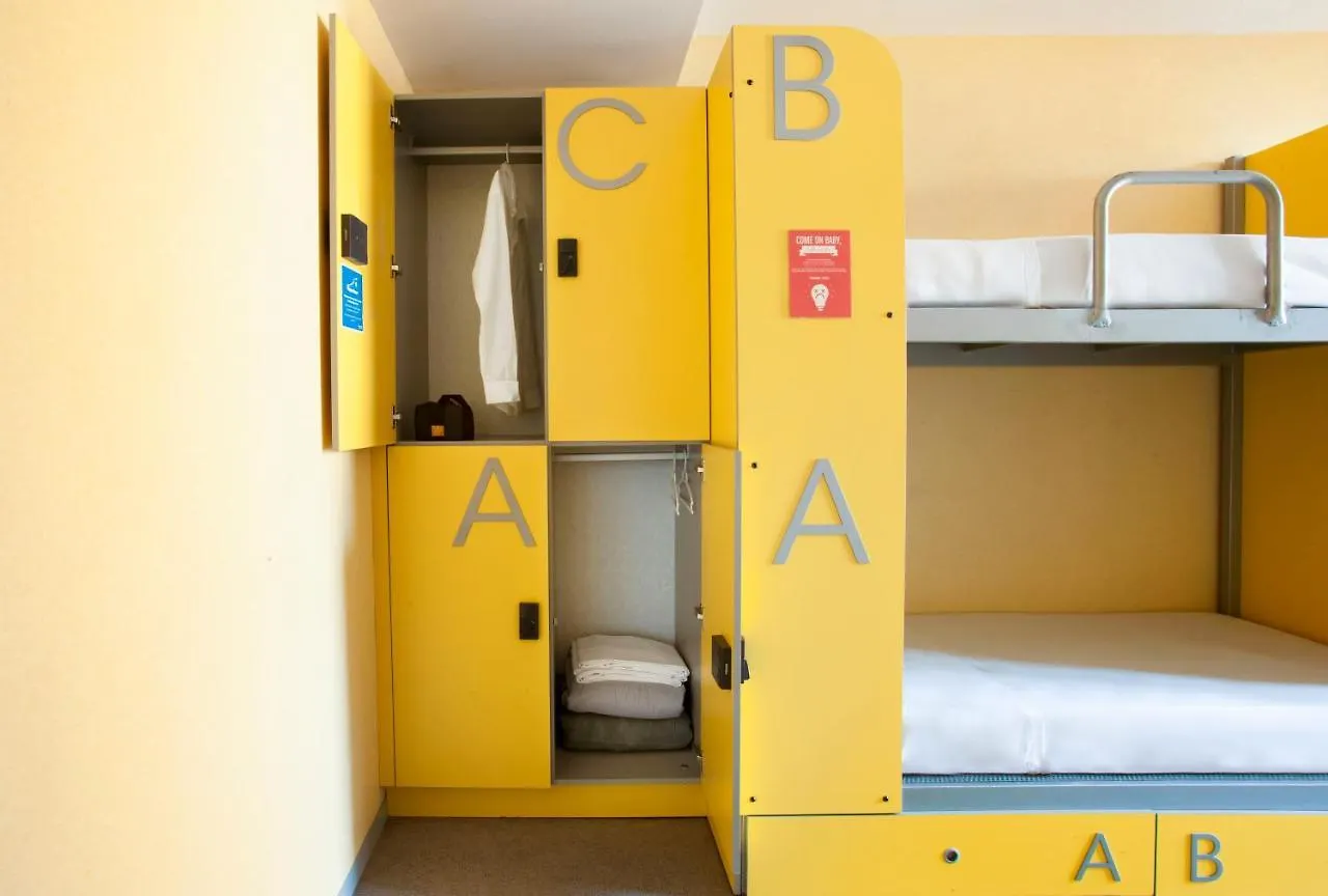 Twentytu Hostel Barcelona